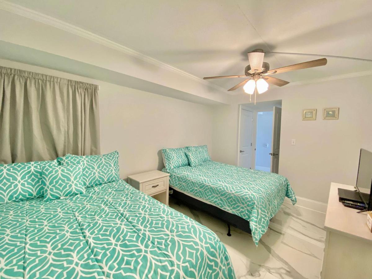 Island Winds East 202 By Albvr - Beautifully Renovated Beachfront Condo & Steps Away From Hangout & More! Gulf Shores Exterior foto